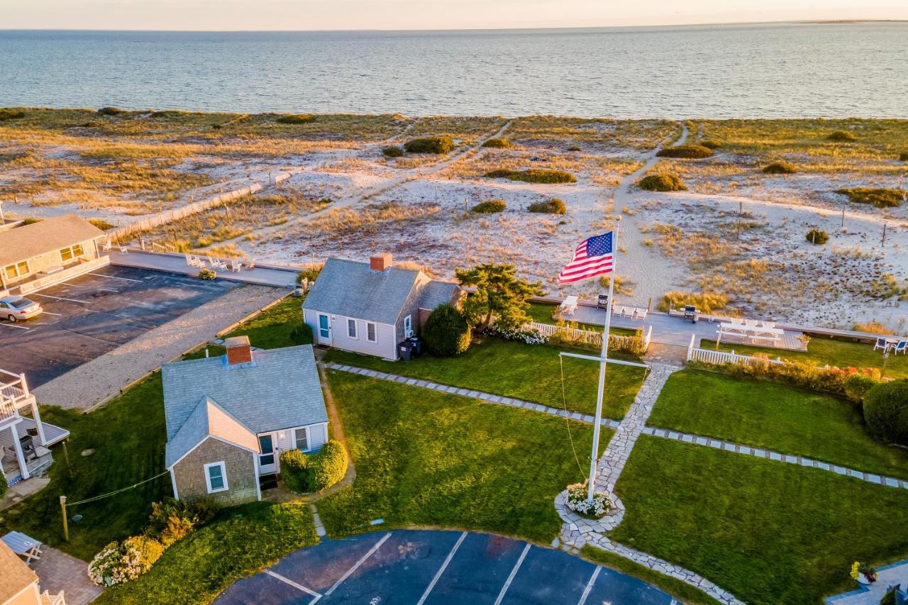 Sandbars Inn - Beachside Cottage North Truro Dış mekan fotoğraf